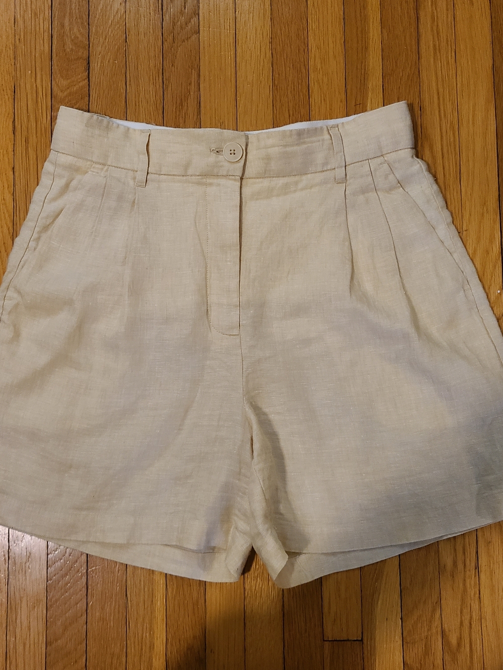 Wilfred Chariot Linen Shorts